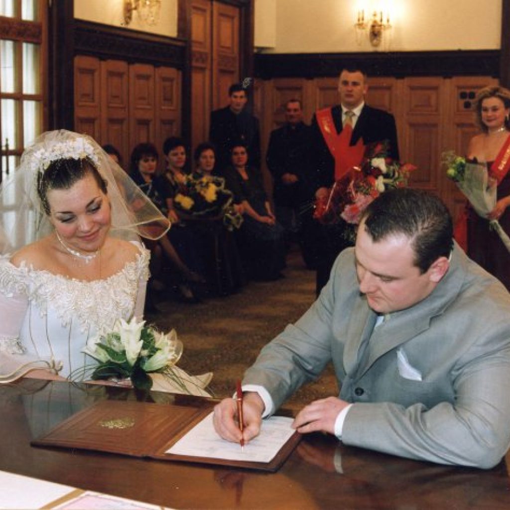 Для чего выходят замуж